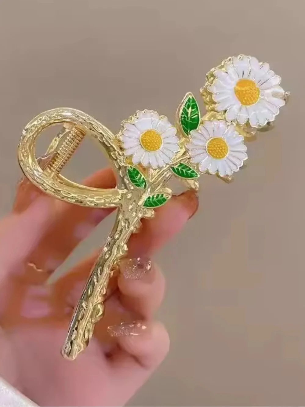 Gold Daisy Flower Hair Clip